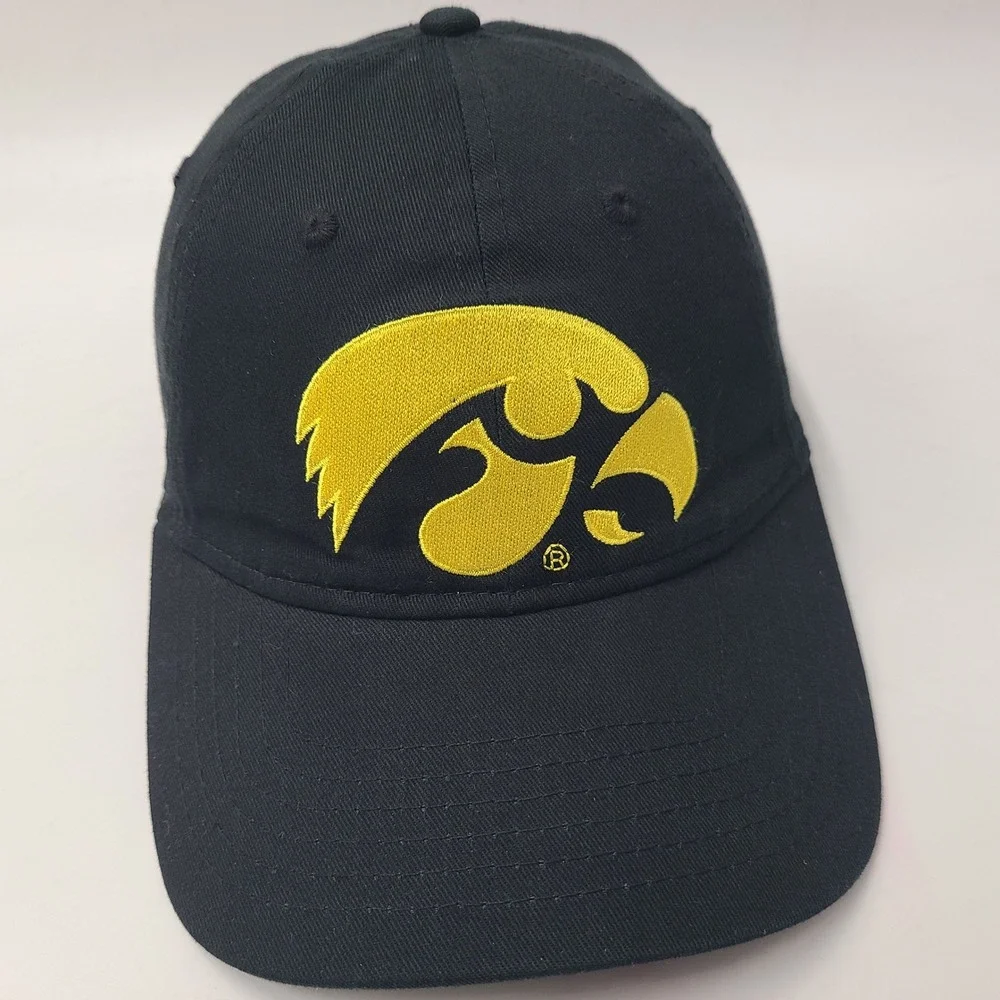 Iowa Hawkeyes Hat Snapback Signatures Black Yellow NCAA University‎ Casual Men